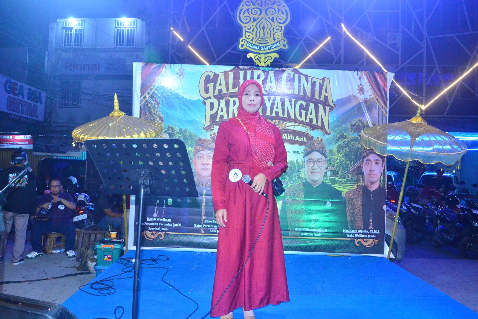 Lomba Vokal Solo Lagu Sunda Sukses Sedot Perhatian Warga di Kawasan Kota Tua Pasar Jambi